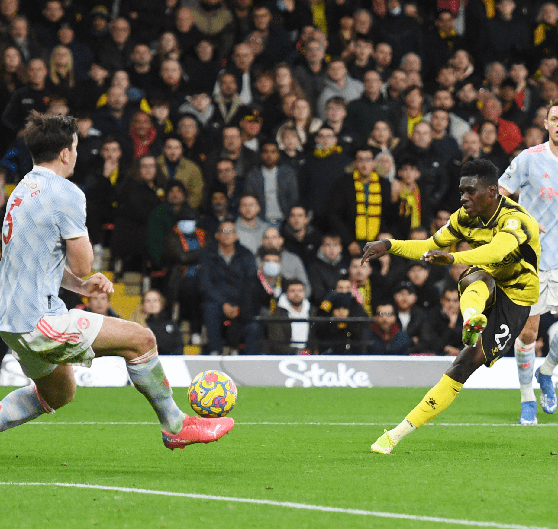 大发娱乐平台-莱斯特城逆袭胜曼联，球迷欢欣鼓舞的简单介绍