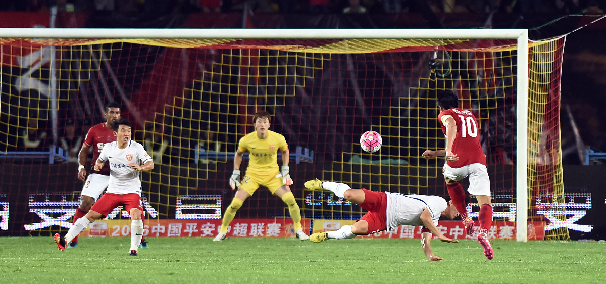 马德里竞技连胜如潮,冲击前列(马德里竞技介绍) 马德里竞技连胜如潮,冲击前列(马德里竞技介绍)