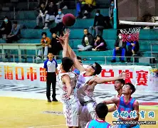 大发娱乐-海南男篮豪取胜利，展示决心(海南篮球球星)